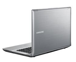 Замена аккумулятора на ноутбуке SAMSUNG QX410-S01