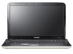 В ноутбук SAMSUNG SF411-A01 попала вода